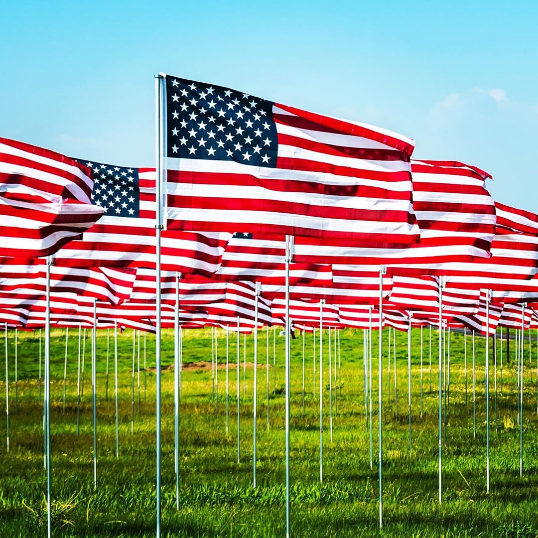 Happy Flag Day!  #flagday #flag #american #usa #imagesbycheri #hellofreedom #tra…
