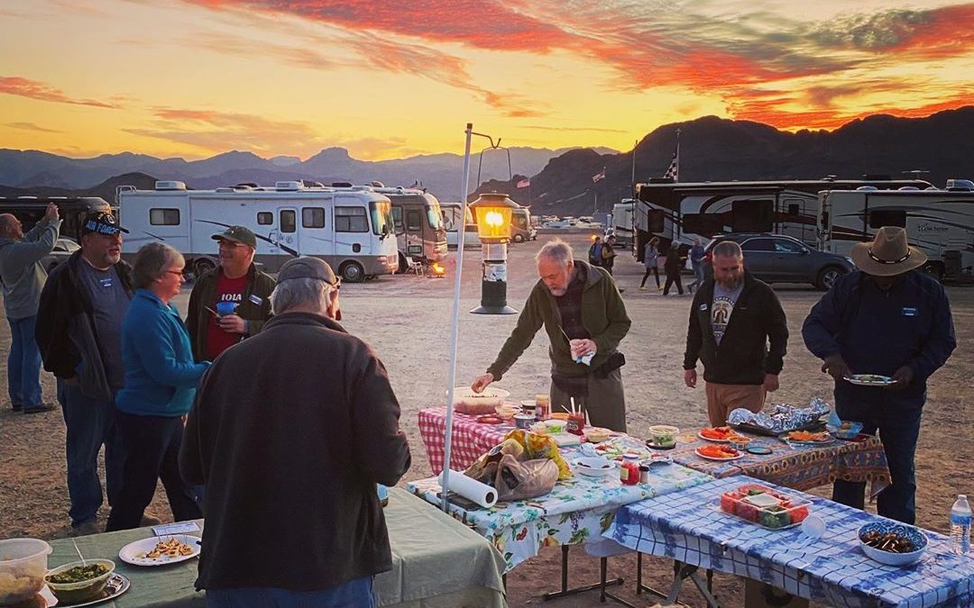 The cul-de-sac represented tonight in the block party progressive dinner. #culde…