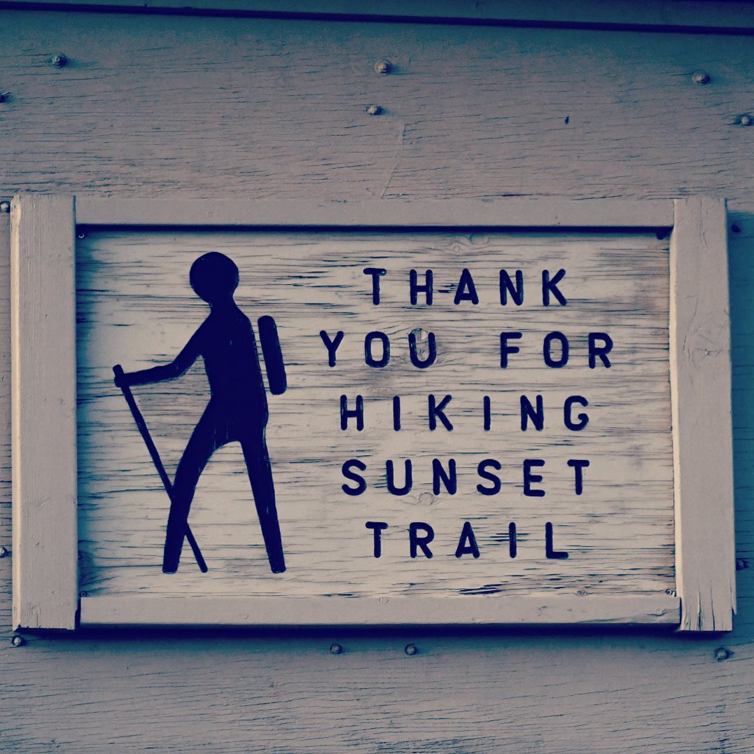 Hope you enjoyed a wonderful sunset, no matter what trail you were on. #sunsettr…