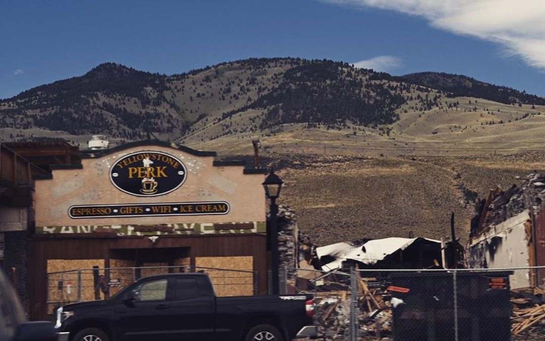 Whenever we find ourselves at the North Entrance to Yellowstone National Park, w…