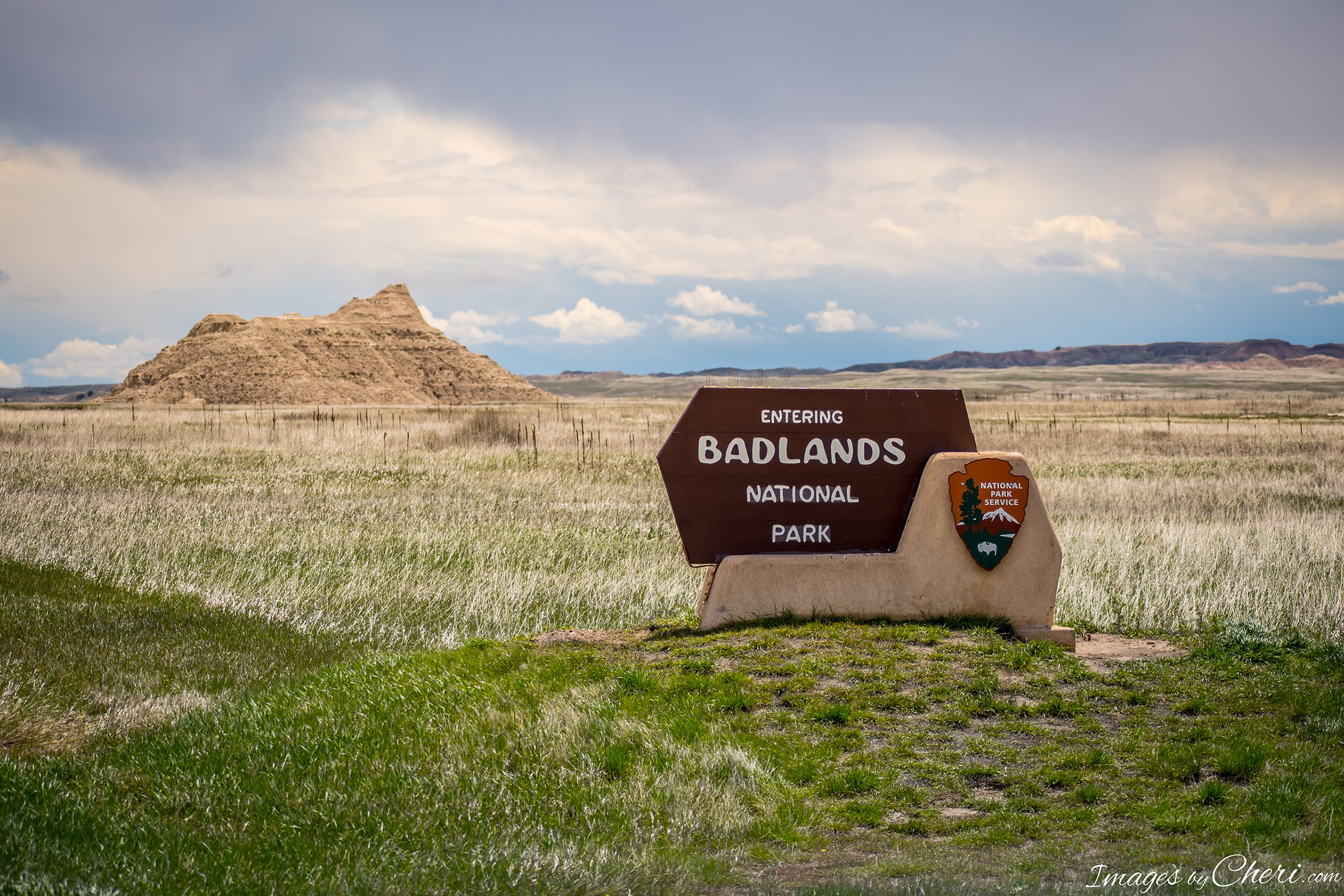 TravelAndLeisure.com: Everything You Need to Know About Badlands National Park