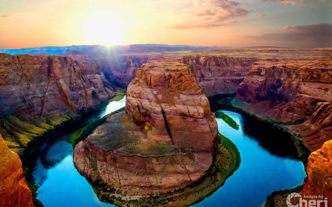 Curve of Wonders: Horseshoe Bend at Sunset