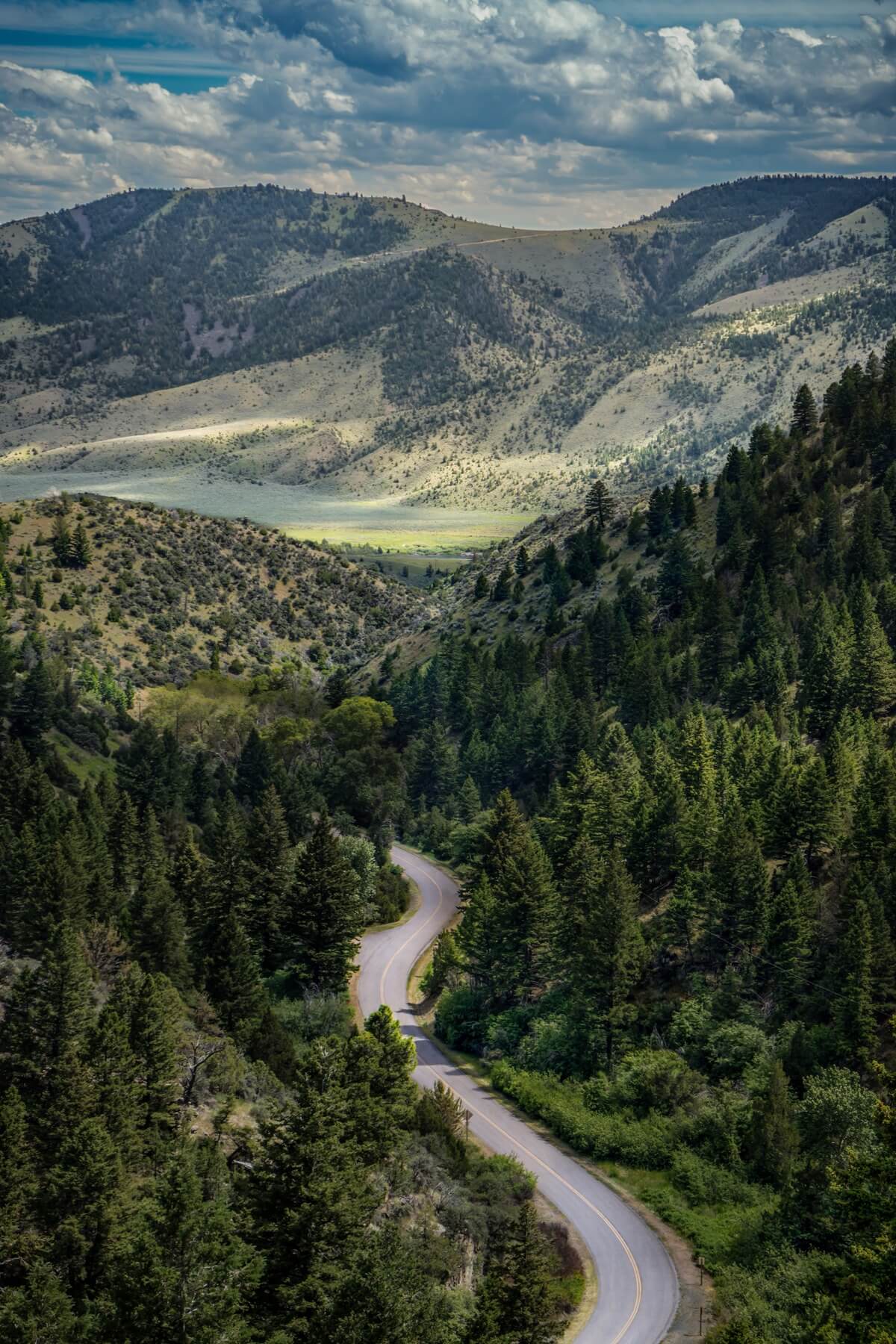 Journey Through the Park: Roadside Views of Lewis & Clark Caverns