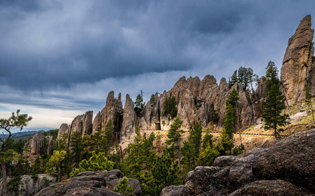 Granite Giants: Giant Rock Formations Along the Needles Highway