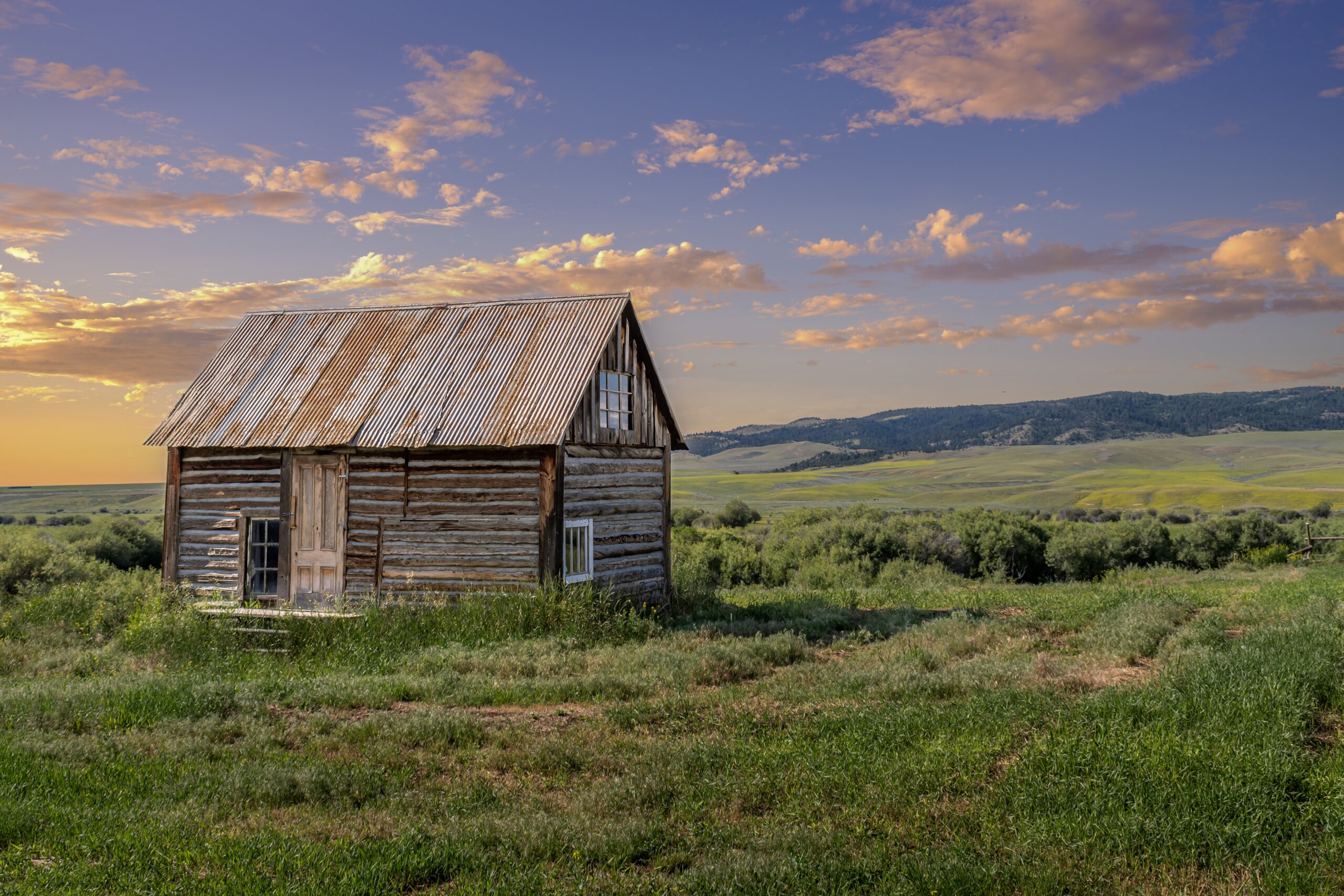 Home on the Range: Old Wooden Homestead House in White Sulphur Home on the Range: Old Wooden Homestead House in White Sulphur